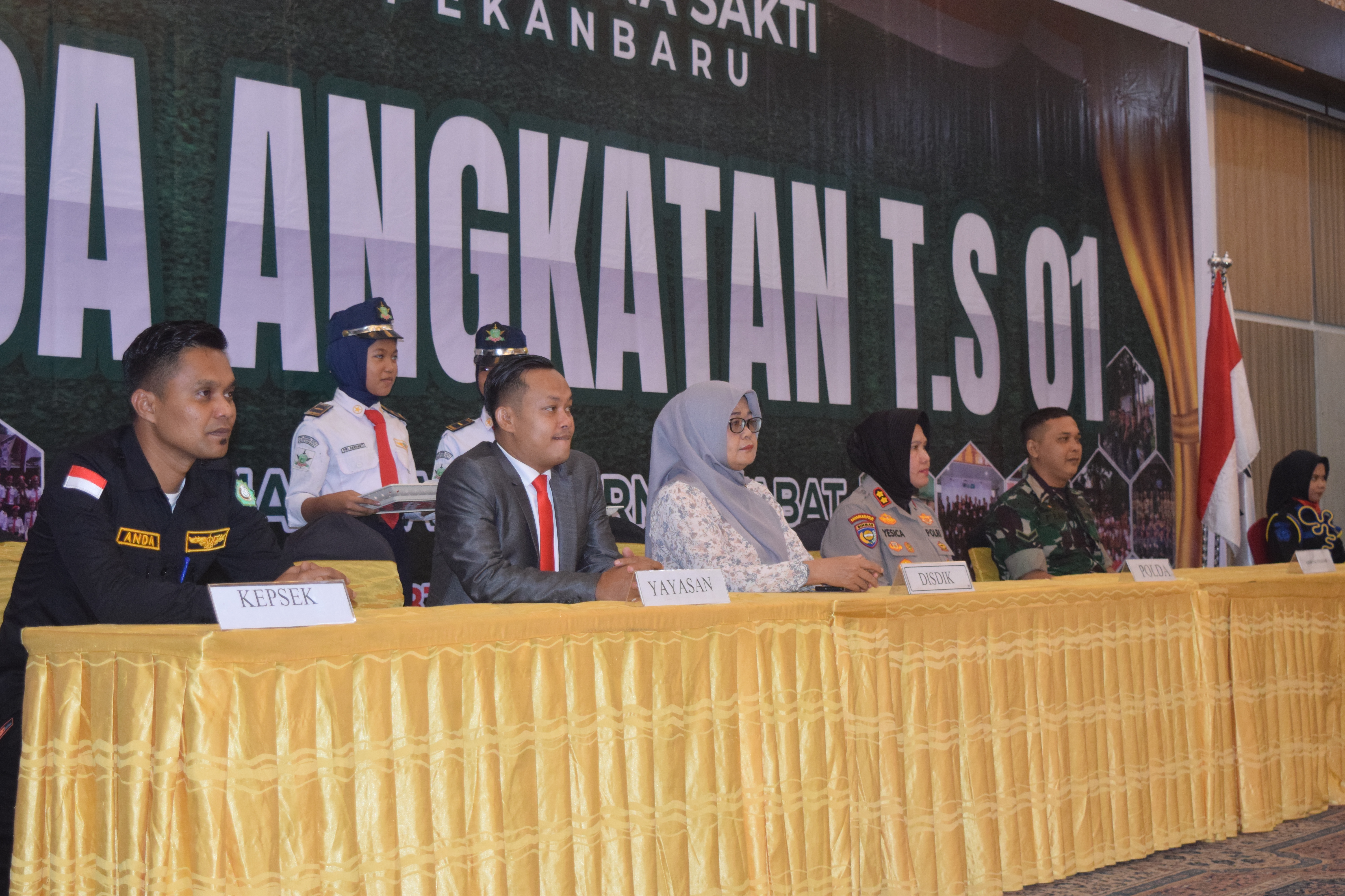 Dewan Pembina Pengukuhan Purna Praja TS 01